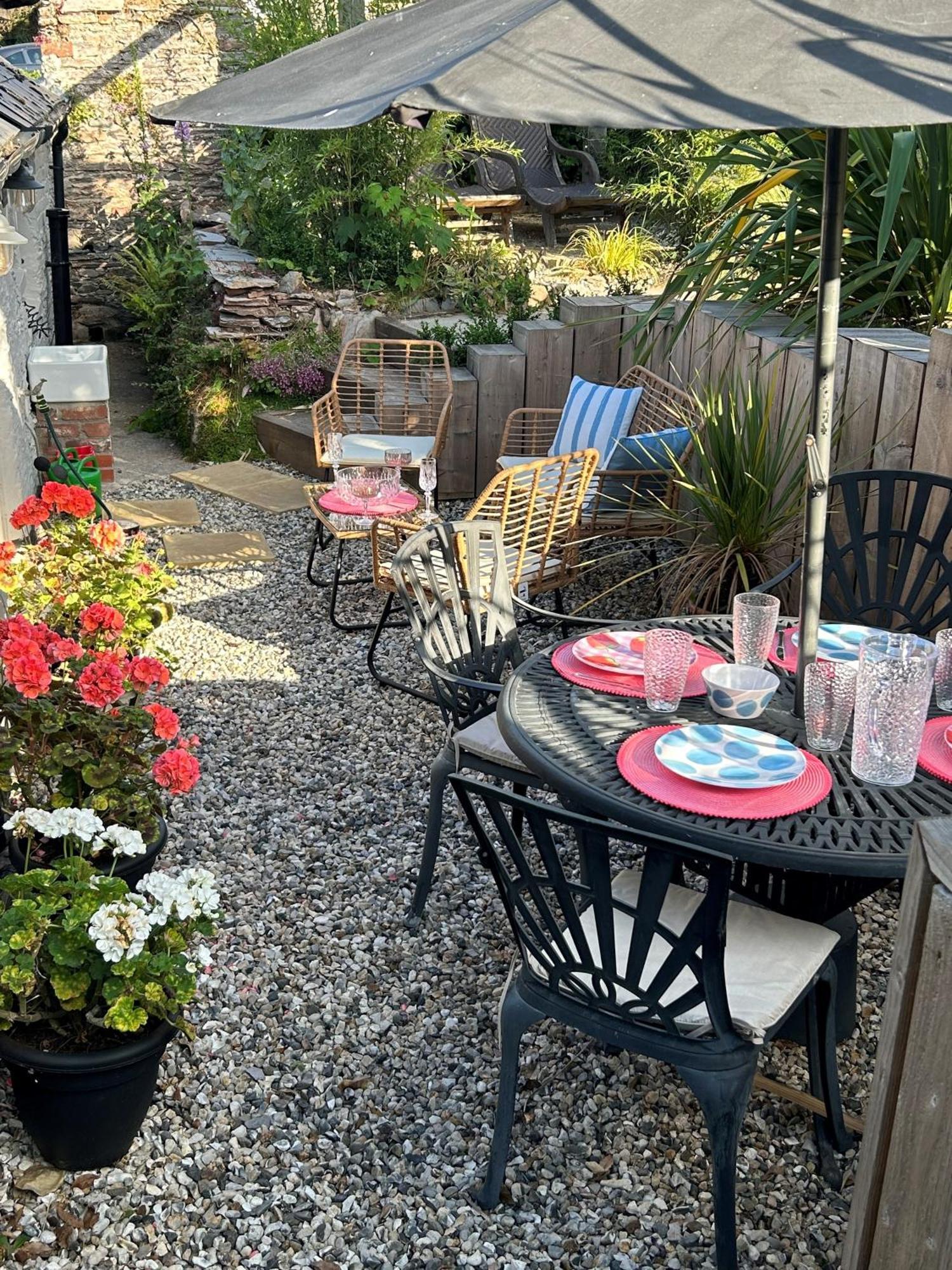 Rosedale A Charming Detached 4 Bedroom Cottage. ブリックハム エクステリア 写真
